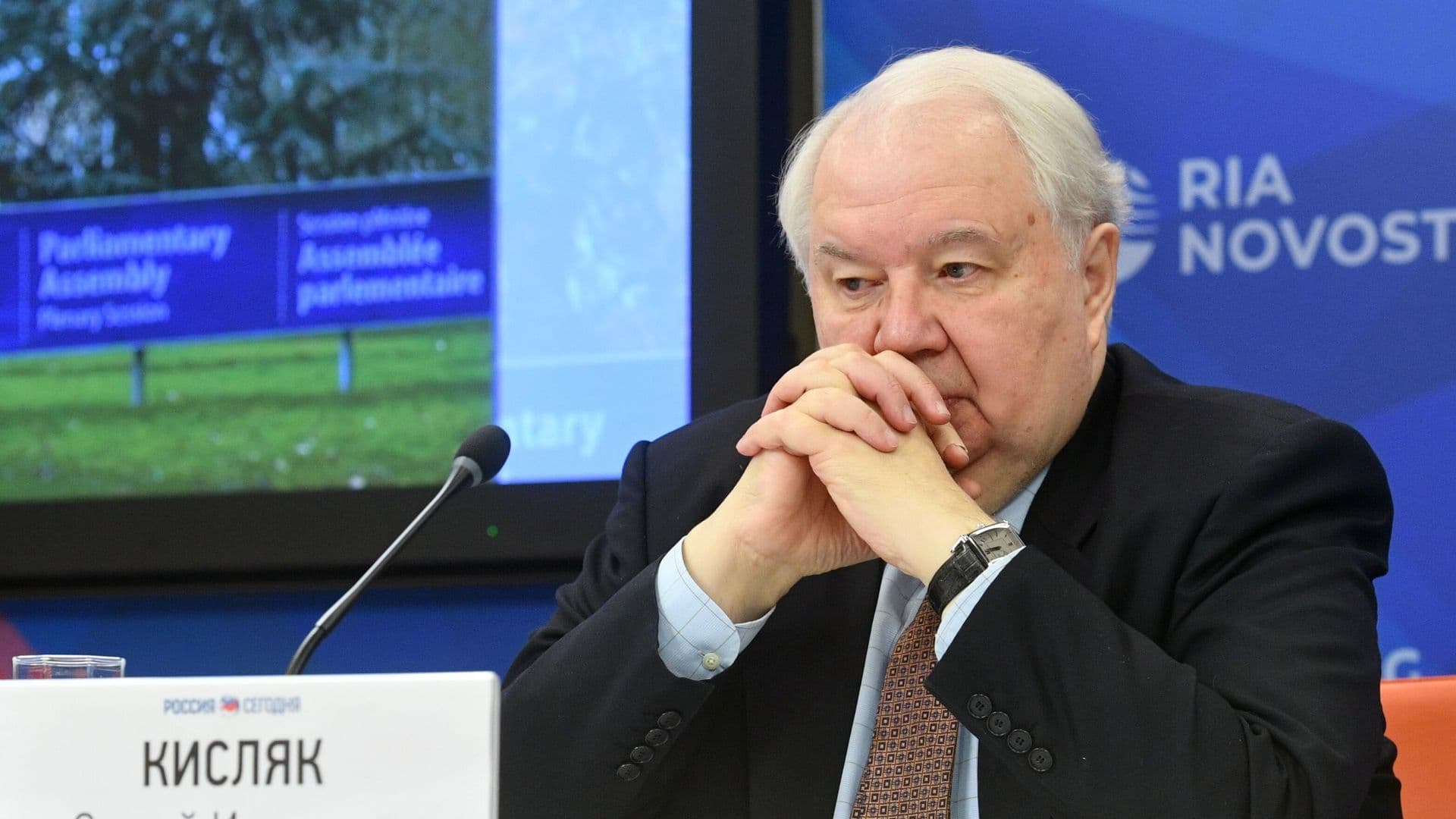 Источник сообщил о возможном уходе Кисляка с поста сенатора