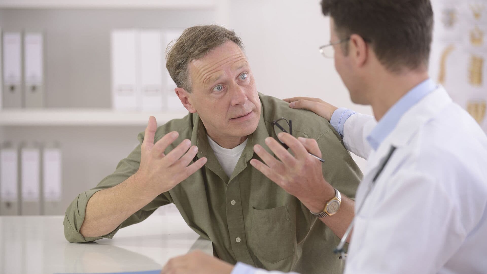 Психиатр рассказал, сколько россиян склонны к невротическим нарушениям