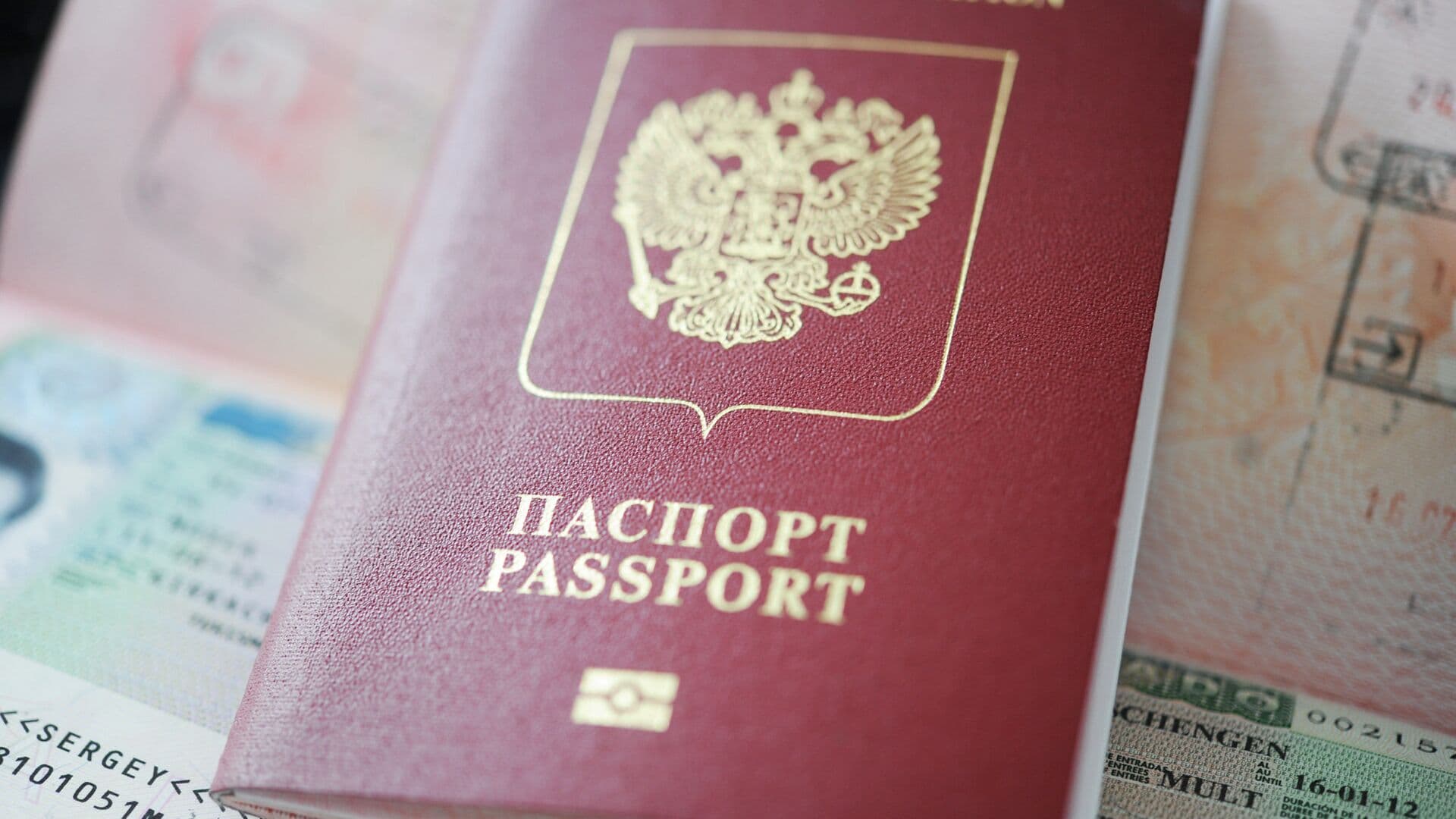 Посол предупредил о непредсказуемой ситуации на французской границе