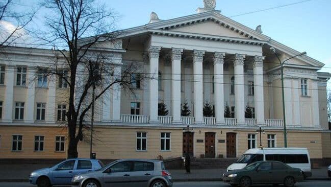 В Таллинне демонтируют всю советскую символику в Центре мероприятий Mere
