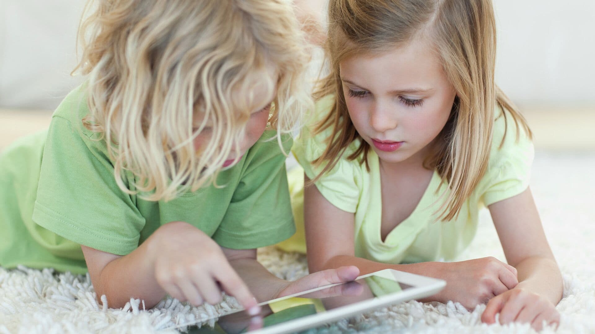 В Госдуме рассказали, когда в России начнут лечить детей с игроманией