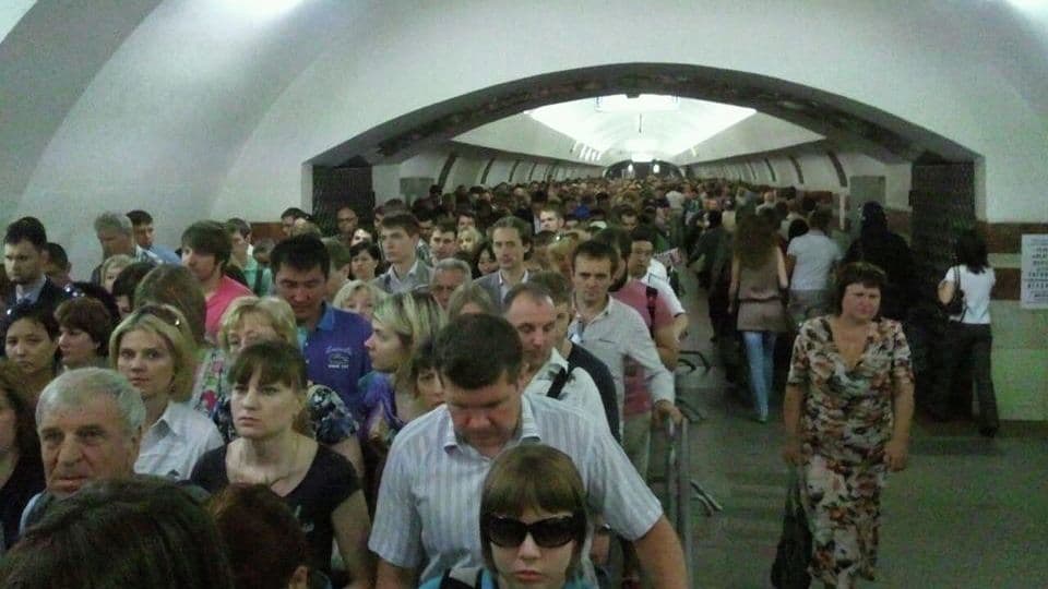 Московское метро взыскало 315 тысяч рублей с мужчины, упавшего на пути