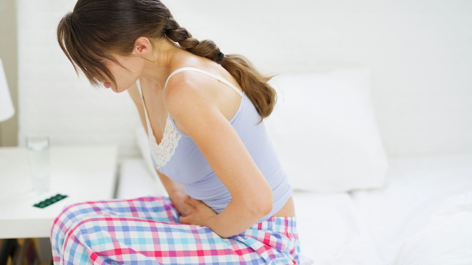 Врач рассказал, как ЖКТ влияет на бессонницу