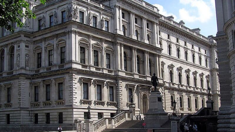 Британский МИД призвал воздержаться от поездок в Израиль