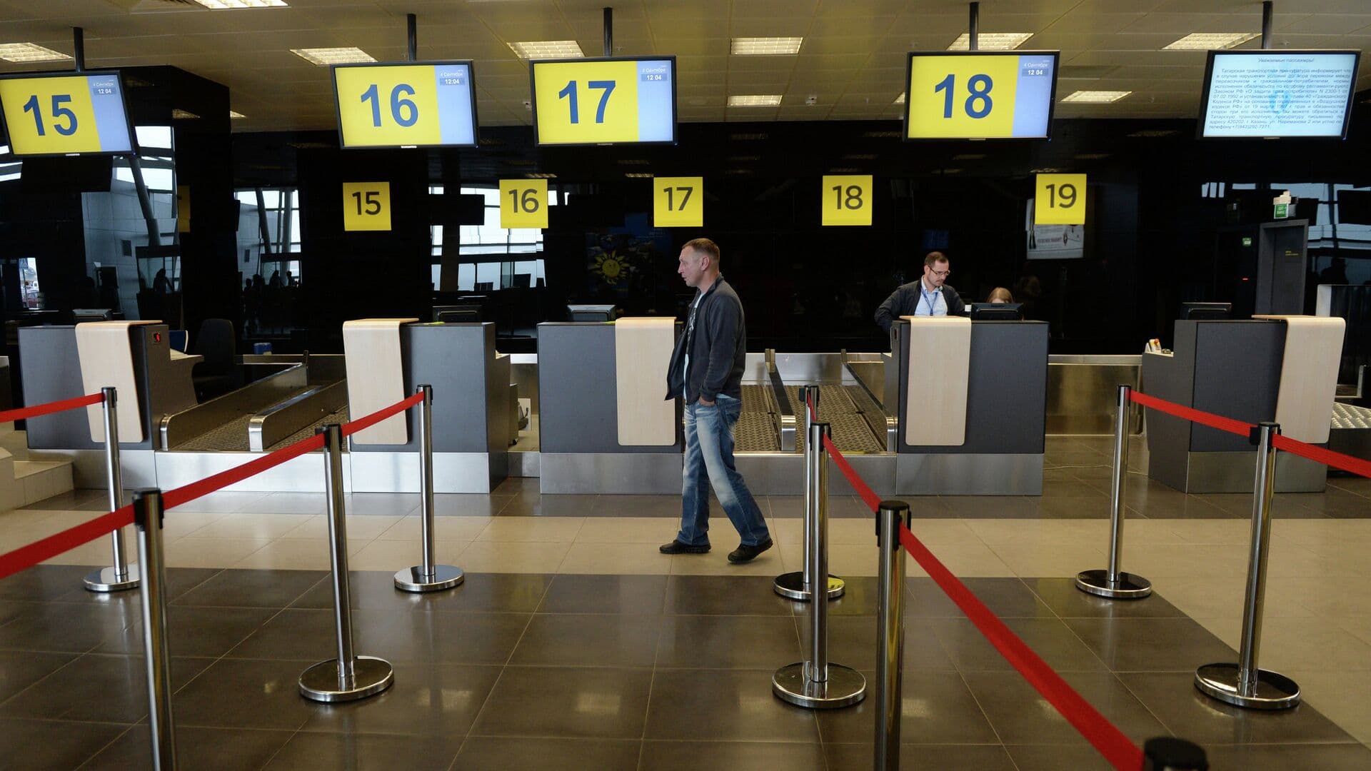 В аэропортах Казани и Нижнекамска ввели временные ограничения