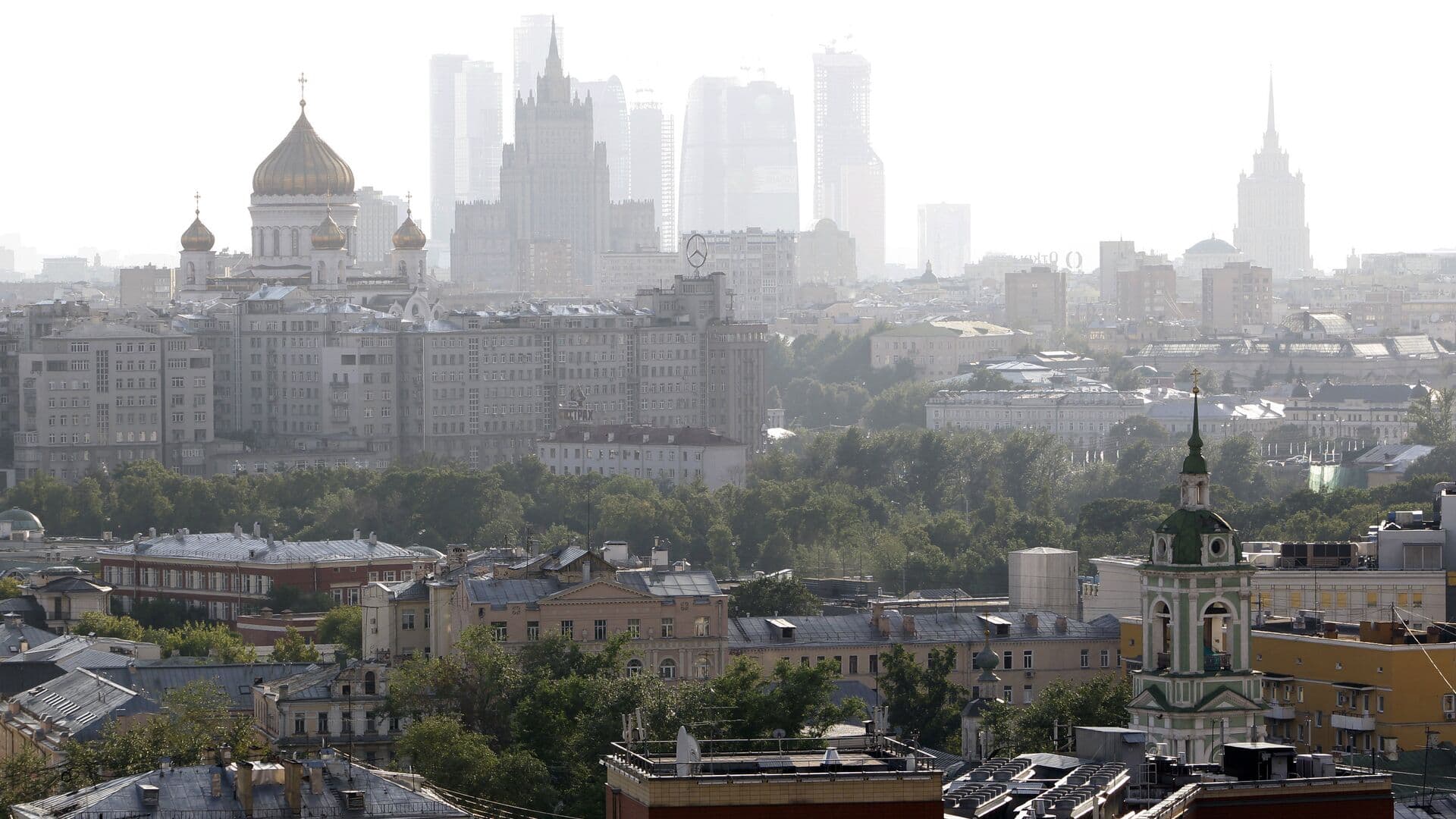 Москвичам рассказали о погоде в среду