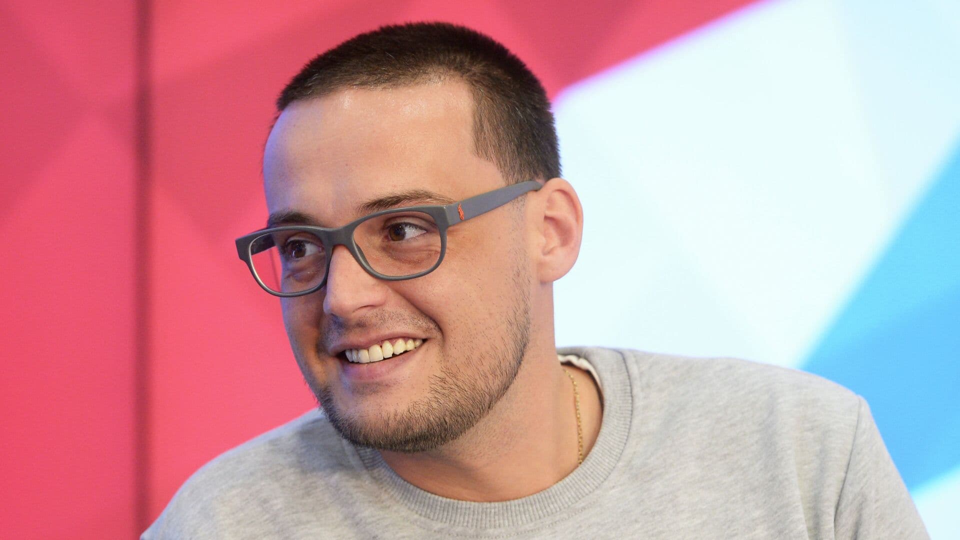 Гуф оплатил долги по штрафам ГИБДД